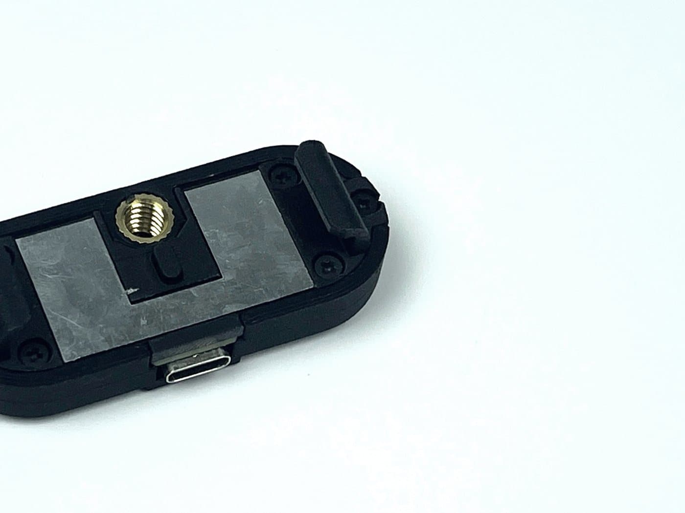 The device half of the BearTech Magmount V2 with its steel plate