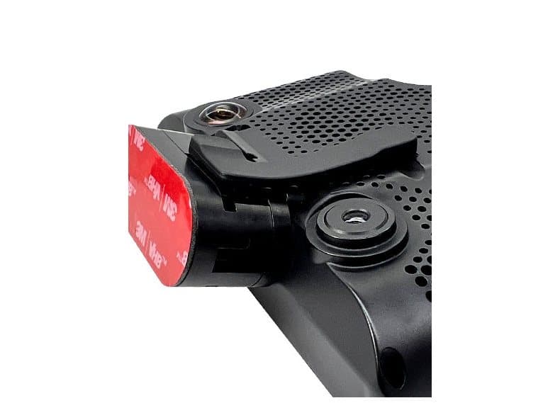 comma 3X on the Cross Glide Mag Mount with the red tape pad visible