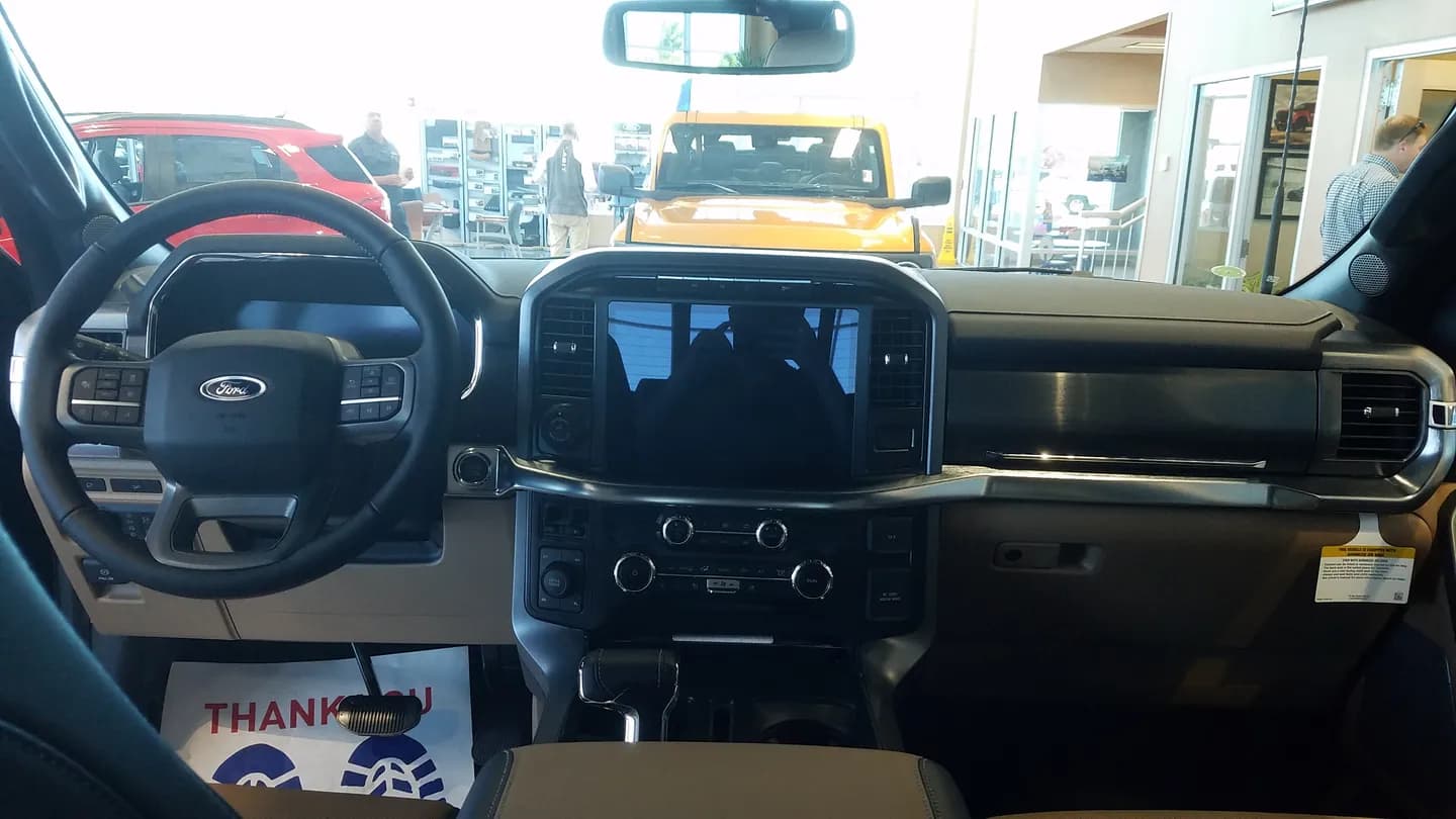 2022 Ford F-150 Lariat dashboard and steering wheel